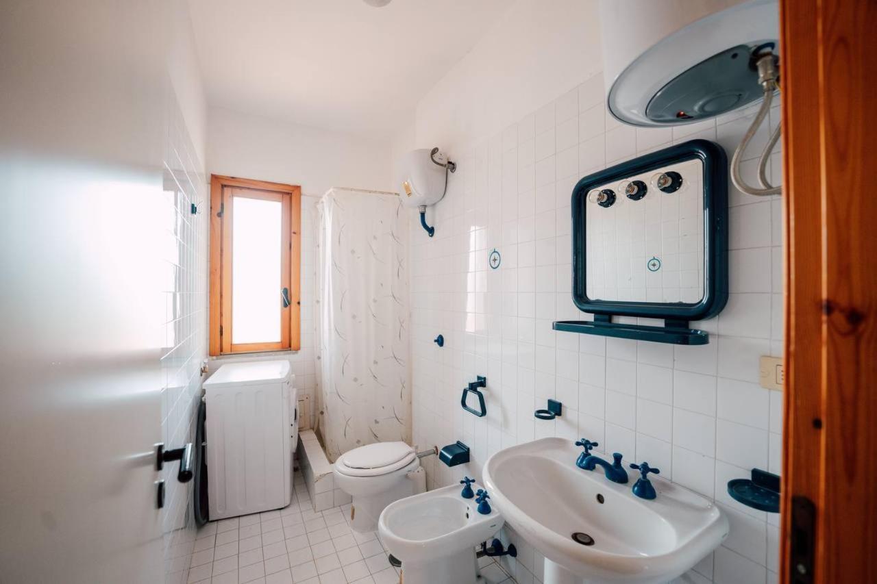 Casa Vacanze Lux By White Aparthotel I Casoni Exterior photo